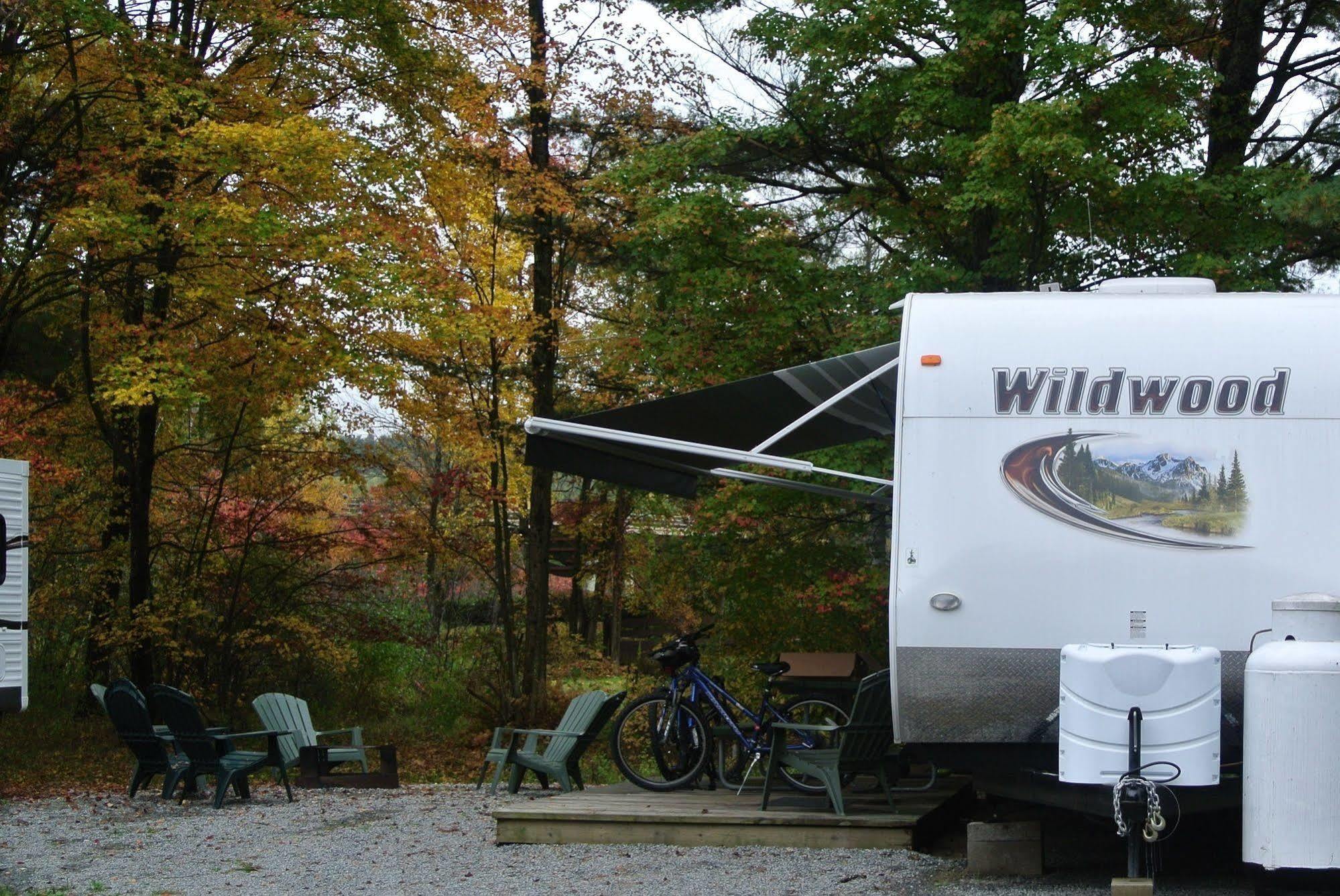 Lake George Escape - Campground Warrensburg Luaran gambar